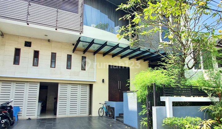 Rumah Cantik Lingkungan Asri Jalan Lebar Pondok Indah 1