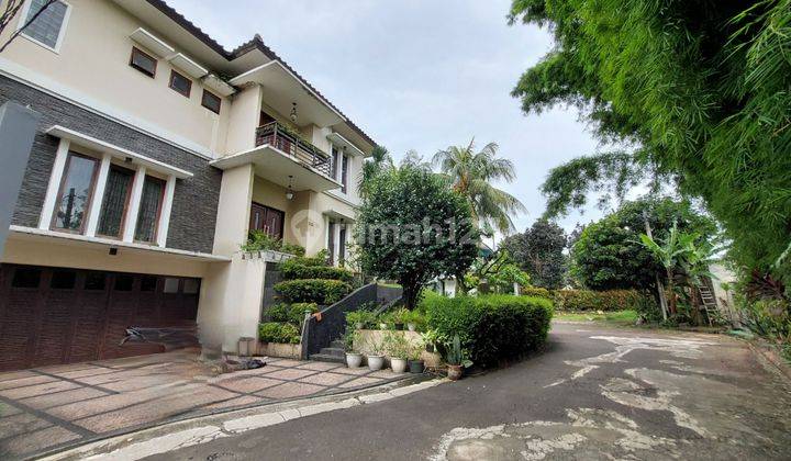 Rumah Asri Sejuk Nuansa Villa Town House Elit Jatipadang 2