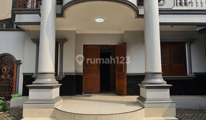 Rumah Siap Huni Cocot Buat Kantor Dekat Blok M Kebayoran Baru 1