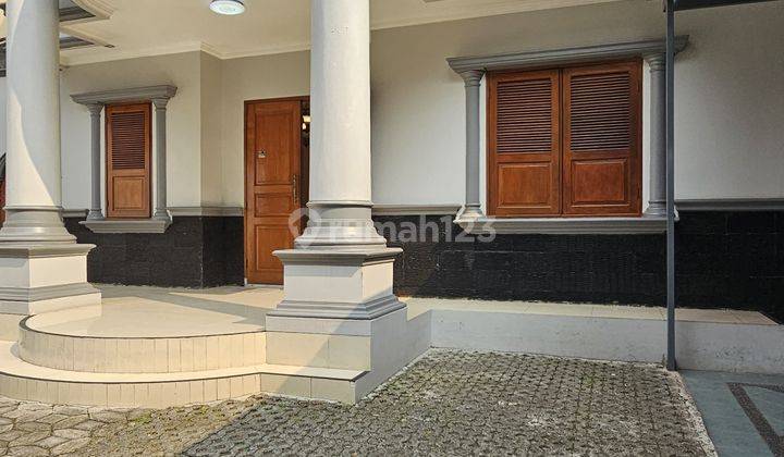 Rumah Siap Huni Cocot Buat Kantor Dekat Blok M Kebayoran Baru 2