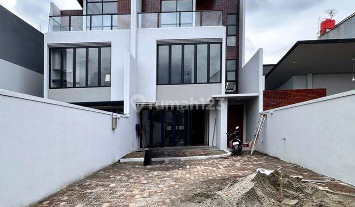 Rumah Baru Minimalis Modern Dekat Tb Simatupang Cilandak 2