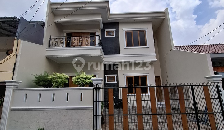 Rumah Brand New Dalam Komplex Strategis Pulo Asem Dekat Arion Mal Rumah Brand New Dalam Komplex Strategis Pulo Asem Dekat Arion Mal