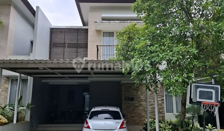 Rumah Dalam Cluster Exclusive Serenia Hills Dkat MRT Lebak Bulus