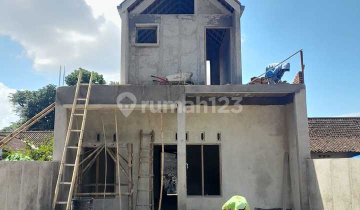 Rumah 2 Lantai Scandinavian Tersisa 1 Unit Utara Candi Prambanan 1