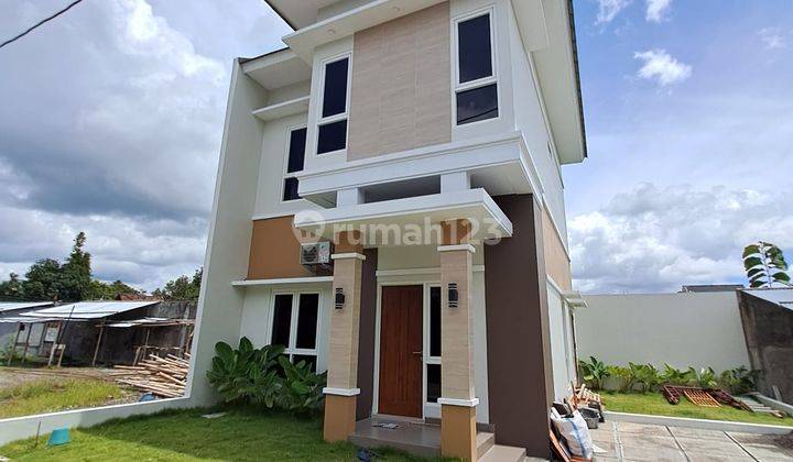 Rumah 2 Lantai Baru Dekat Jl Kabupaten, Lingkungan Perumahan  2