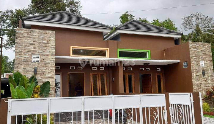 Rumah Baru Modern Luas Dekat Kampus Uii Jl Besi Jangkang 2