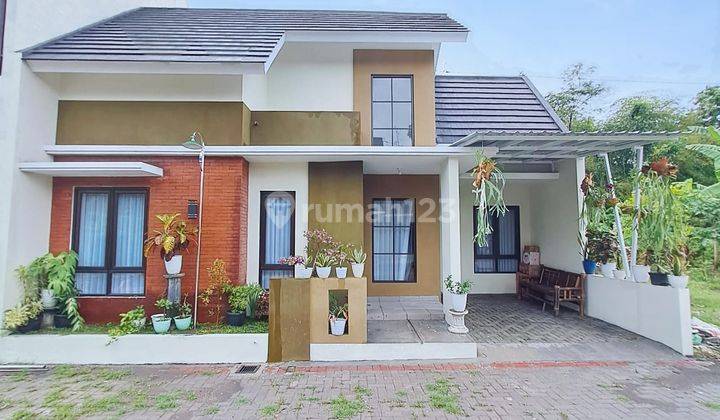 Rumah Minimalis Modern Dalam Perumahan Dekat Candi Prambanan 2