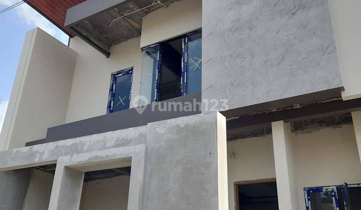 Rumah Kontemporer Siap Huni di Jl Kaliurang Km 8.5 Dekat Ugm 2