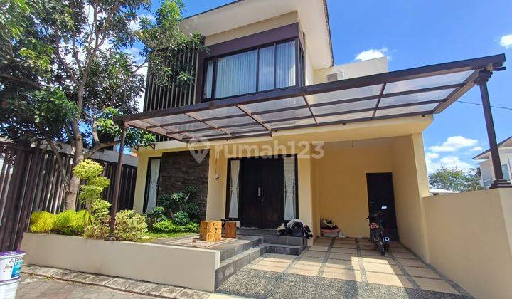 Rumah Lokasi Elite di Jl Kaliurang Km 6 Dekat Ugm, Bebas Desain 1