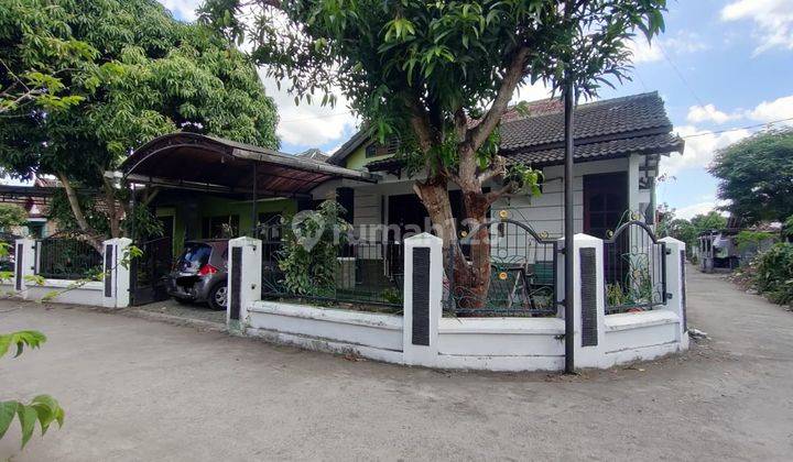 Rumah Hook Bagus Siap Huni Luas Dekat Pusat Kota Jogja 1