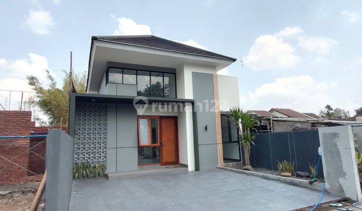 Rumah Modern Cantik Dalam Cluster Dekat Kampus Uii 1