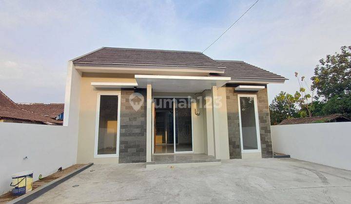 Rumah Modern Siap Huni di Purwomartani Sleman Akses Mudah 1