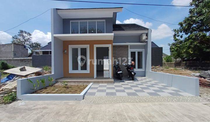 Rumah Modern Minimalis Siap Huni Dalam Cluster di Purwomartani 2