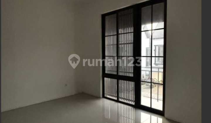 Disewakan Rumah di Amesta Living Murah 2