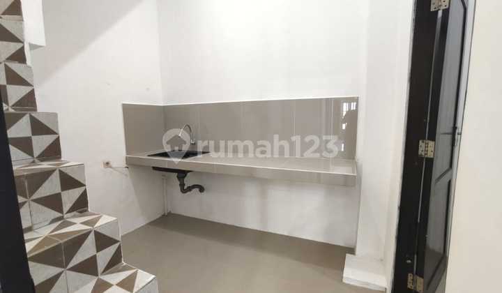 Affordable Ready-to-Occupy House in Rungkut Purimas, Gunung Anyar Raya, Merr, Surabaya 2
