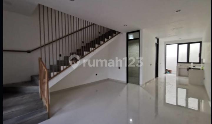 Dijual Cepat Rumah Minimalis 2 Lantai Siap Huni Pondok Tjandra 2