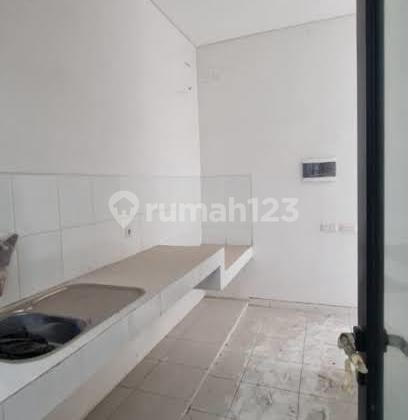 Dijual Rumah Mewah Minimalis 2 Lantai di Pondok Tjandra Indah 2