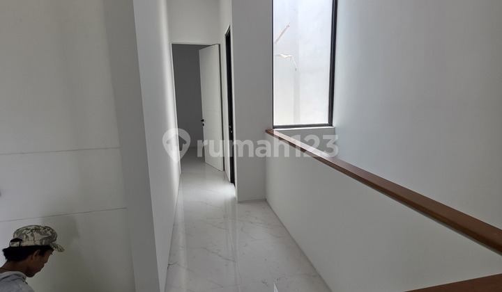 Rungkut Surabaya East House Sutorejo Pandugo Merr 2