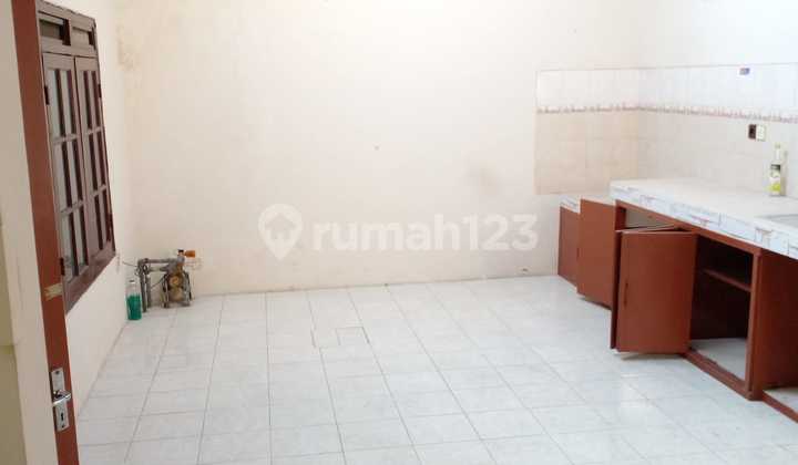 Cheap Sale Old House Ready to Live In Pondok Tjandra Indah 2