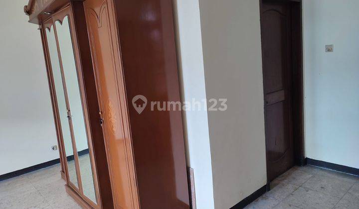 Luas Nyaman Dan Aman, Dekat Ke Jalan Utama, Disewakan Rumah 2 Lantai Bagus Unfurnished SHM di Setrasari Indah Sukarasa Sukasari Bandung Kota, Bandung 36