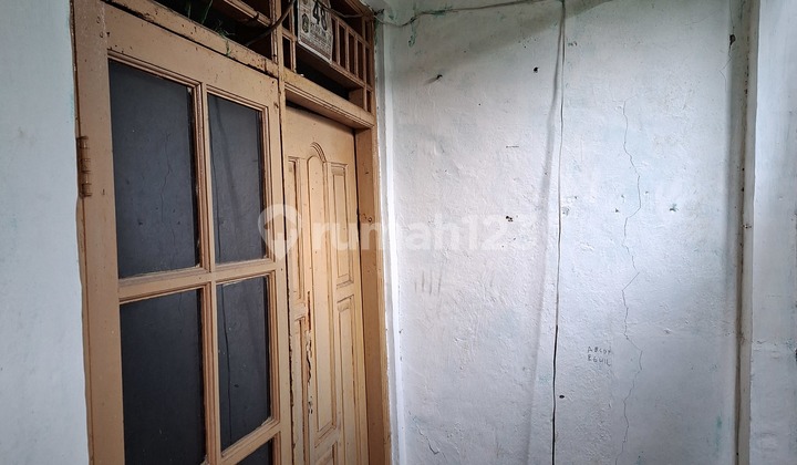 Rumah Sederhana di Huk Daerah Kebun Jeruk Rumah Sederhana di Huk Daerah Kebun Jeruk