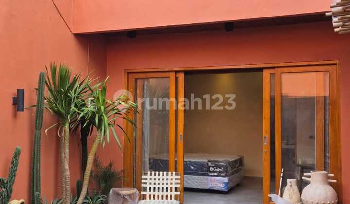 Tropical Villa In Buduk Pererenan