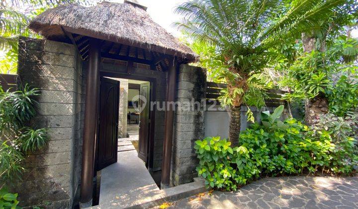 Full-Furnished 'Ubud in Seminyak' Villa ONLY 200m to Seminyak Beach 2