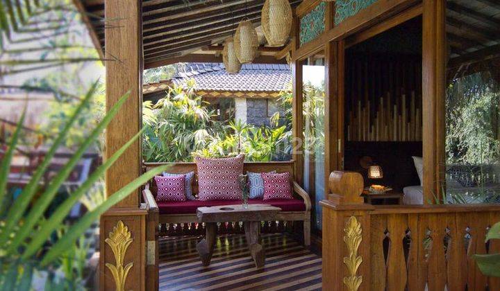 Brand New Joglo Villa With Beautiful Jungle View In Ubud 2