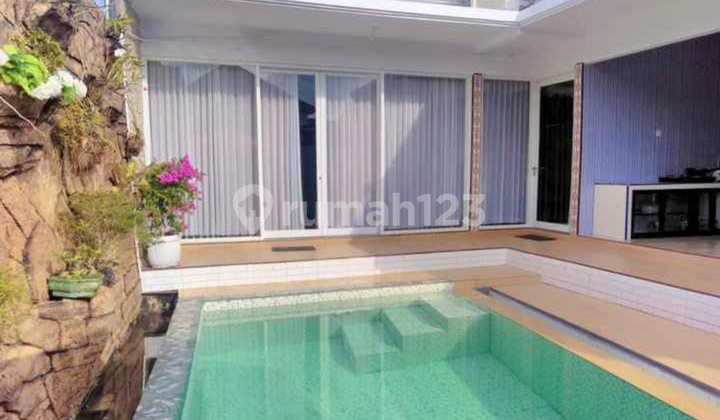Villa 2 Bedrooms Dekat Tanah Lot Tabanan 1
