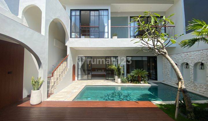 Brand New Modern Tropical Villa At Jimbaran 1