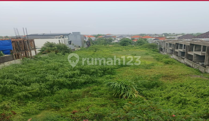 Land In Bumbak Dauh Kerobokan