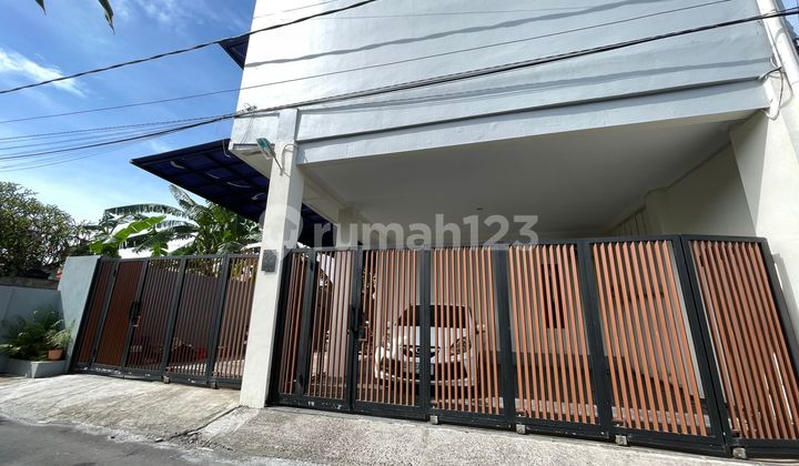 Kost Elit di Tengah Kota Denpasar