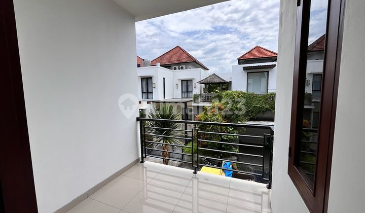 House Semi Villa In Kerobokan 2