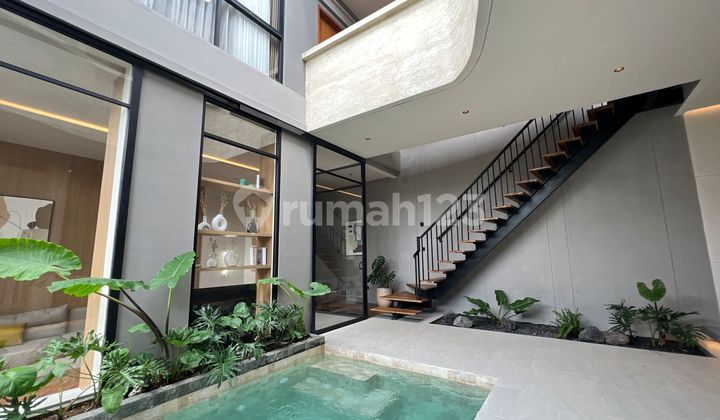 3BEDROOM LUXURY VILLA WITH POOL & JACUZZI AT CANGGU