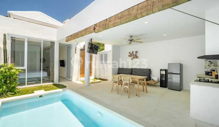 Santorini Villa Style In Toya Ning Ungasan Santorini Villa Style In Toya Ning Ungasan