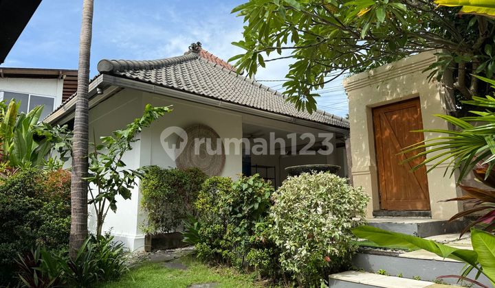 Balinese Tropical Villa In Umalas