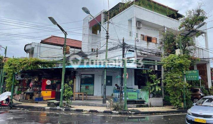 DIJUAL PENGINAPAN LOKASI STRATEGIS DI PUSAT KUTA