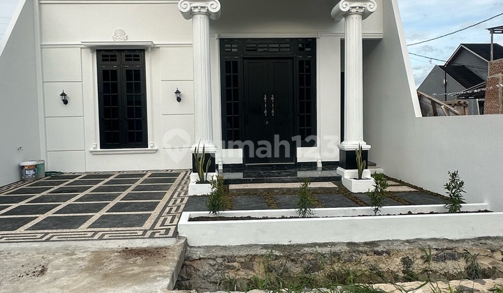 Cheap Luxury House in the City Center