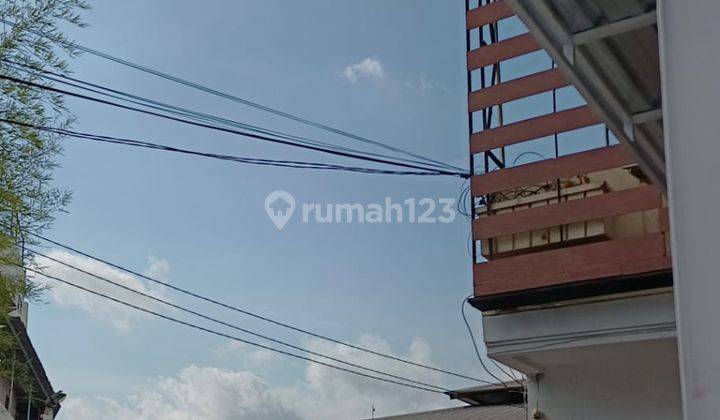 Warehouse for rent on Jalan Utama Gatot Subroto Barat 2