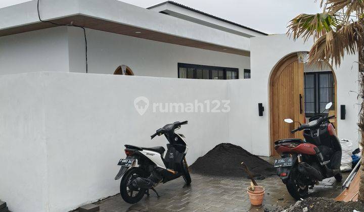 Brand New Modern Villa Location In Padonan Canggu 2