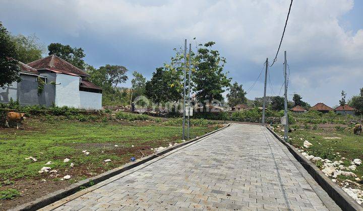 For Sale Land in Villa Environment on Jalan Tulip Pura Masuka 2