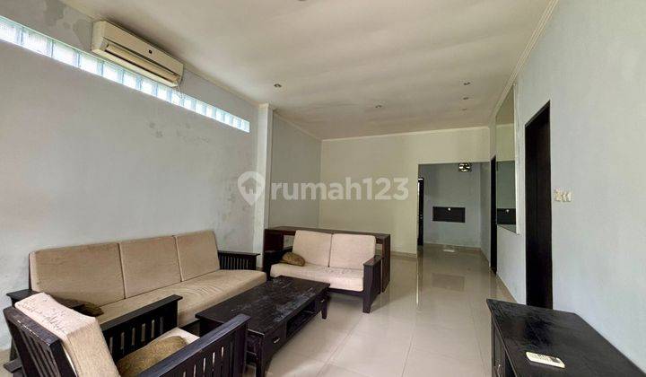 Minimalist Residential House in the Strategic Area Kerobokan 2