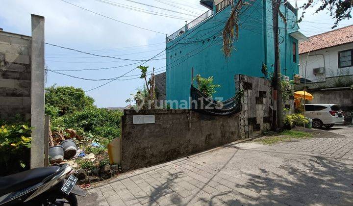 Dijual Tanah Strategis Lingkungan Villa di Pantai Balangan 1