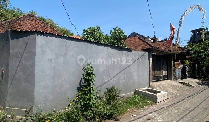 Land for Sale with House Building in Kelan Jimbaran 2