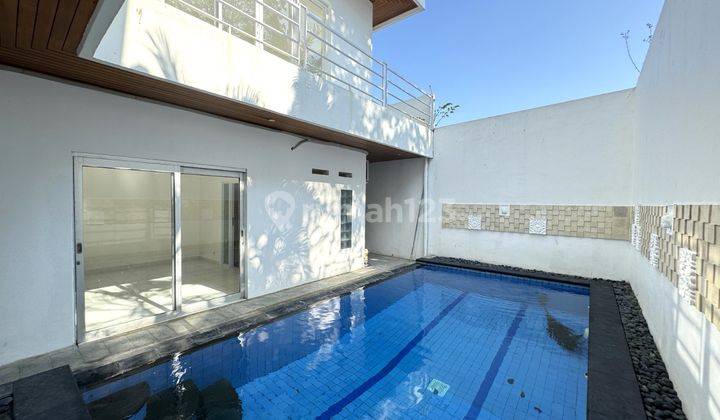 For Sale 2-Storey Villa Unit in Seminyak