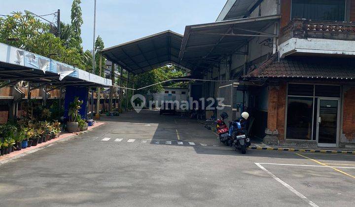 Disewakan Gudang Komersial Lokasi di Jalan Raya Gatot Subroto 2