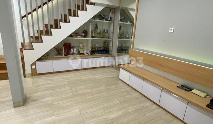 Rumah.minimalis.2 Lt Lokasi.gading Serpong Tangerang