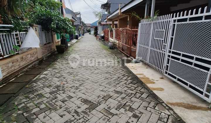 Rumah Bagus Rapi Minimalis 1 Lt Pinang Cipondoh Tangerang 2