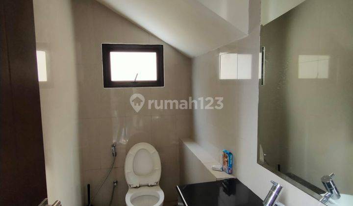 Rumah 2 Lantai Cluster Mayfield, Greenwich, Bsd 2