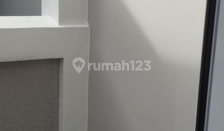 Disewakan Rumah Cluster Agnesi 2